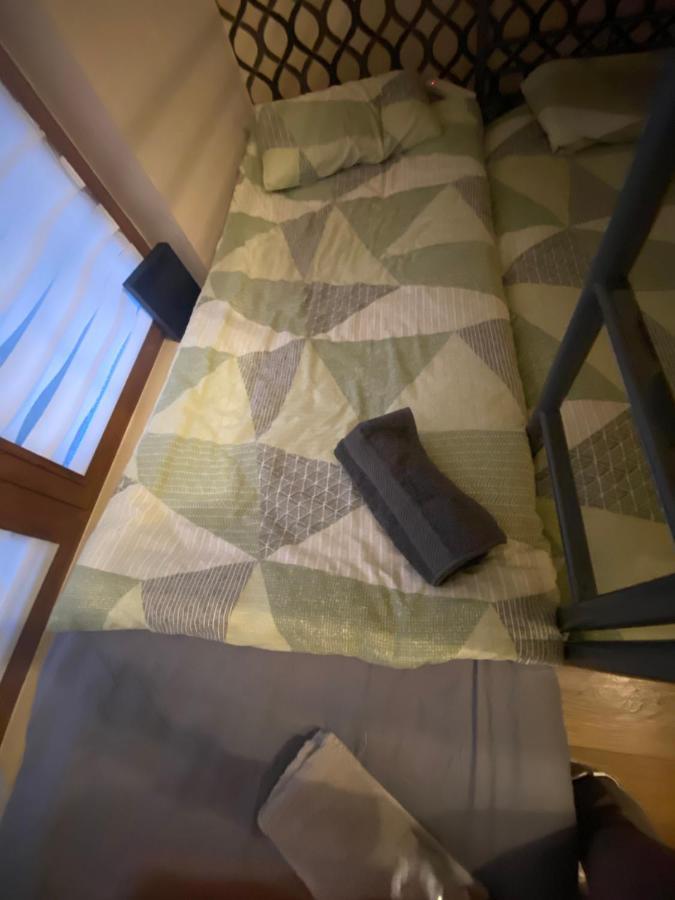 Dublin Airport Big Rooms With Bathroom Outside Room - Kitchen Only 7 Days Reservation Экстерьер фото