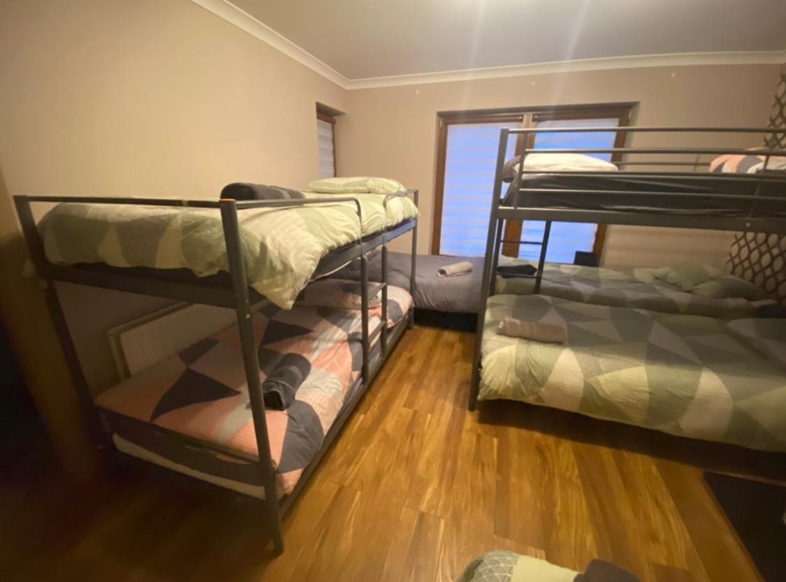 Dublin Airport Big Rooms With Bathroom Outside Room - Kitchen Only 7 Days Reservation Экстерьер фото
